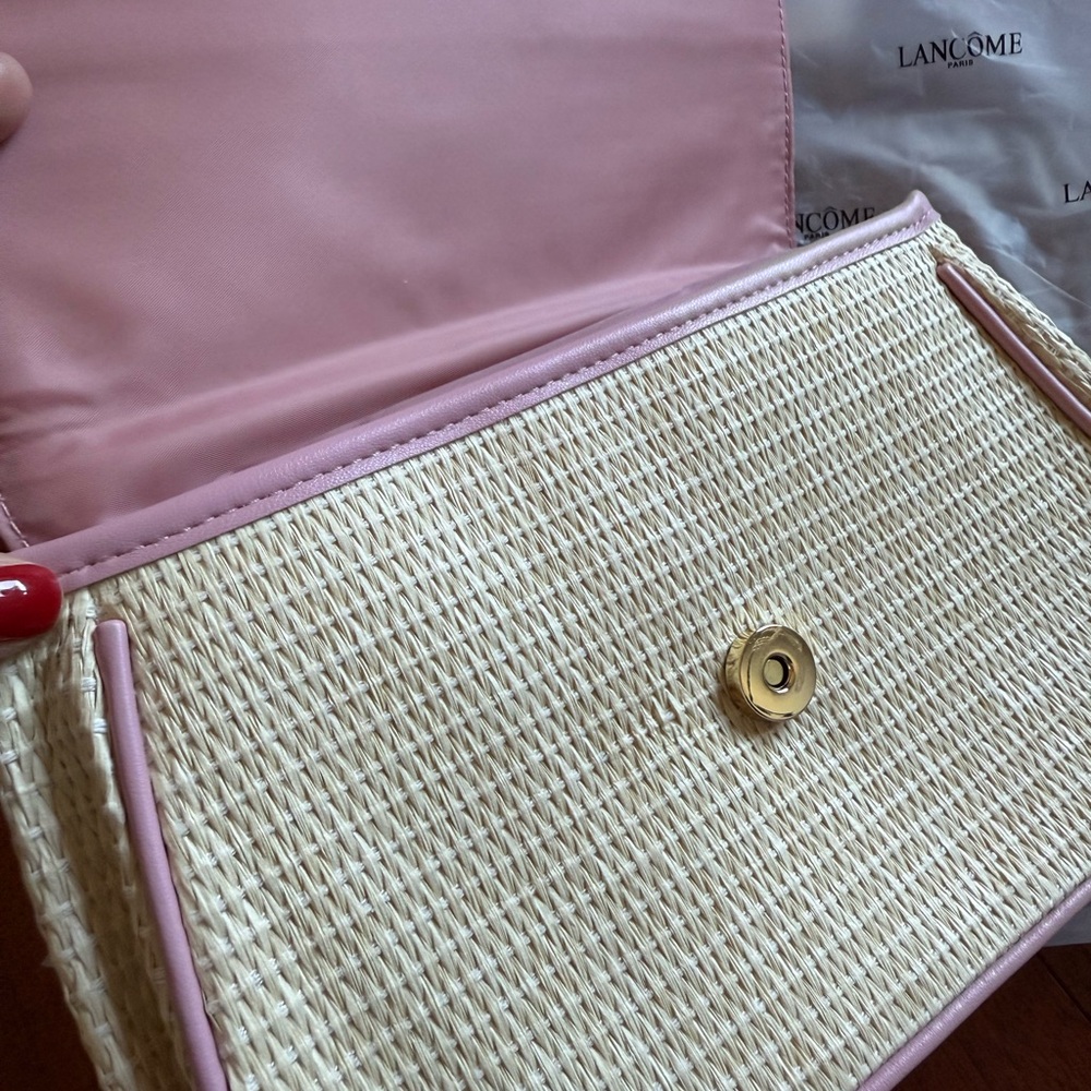 NEW Pink and Cream Women's Bag/Clutch/Cosmetic Bag - Picture 4 of 16
